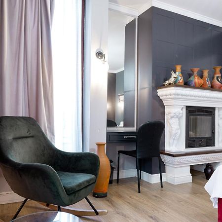 Boutique Hotel Whisky Tirana Exteriör bild
